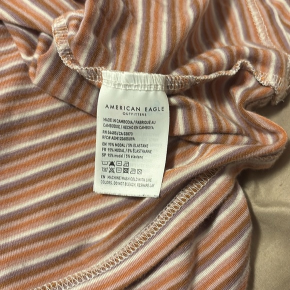 american eagle oversized soft and sexy v neck t shirt - Picture 4 of 5